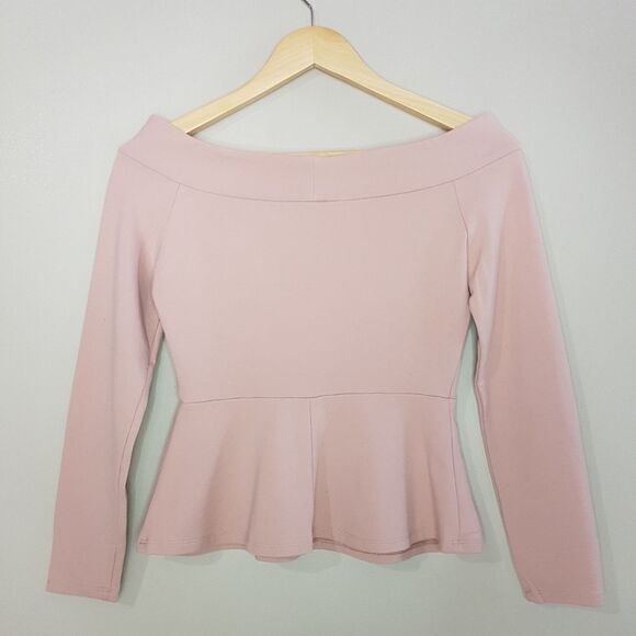 BCBG MaxAzria XSmall Pink Long Sleeve Off the Shoulder Peplum Top - Picture 3 of 11